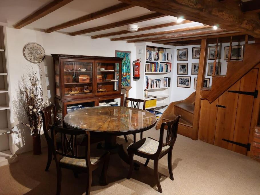 דורצ'סטר Stable Cottage - Sleeps 6, Near Lulworth Cove מראה חיצוני תמונה